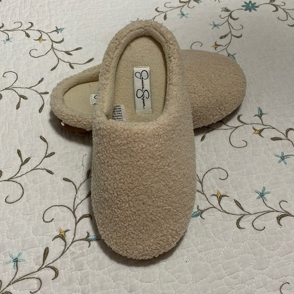 Jessica Simpson Slippers
